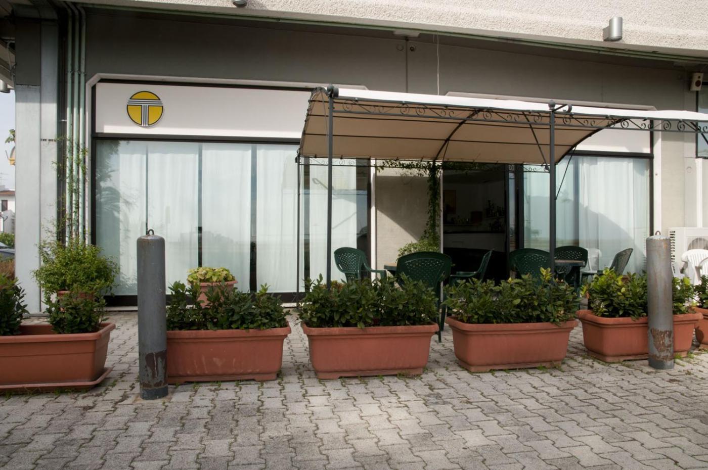 Hotel Thema Рокка-Сан-Джованні Екстер'єр фото