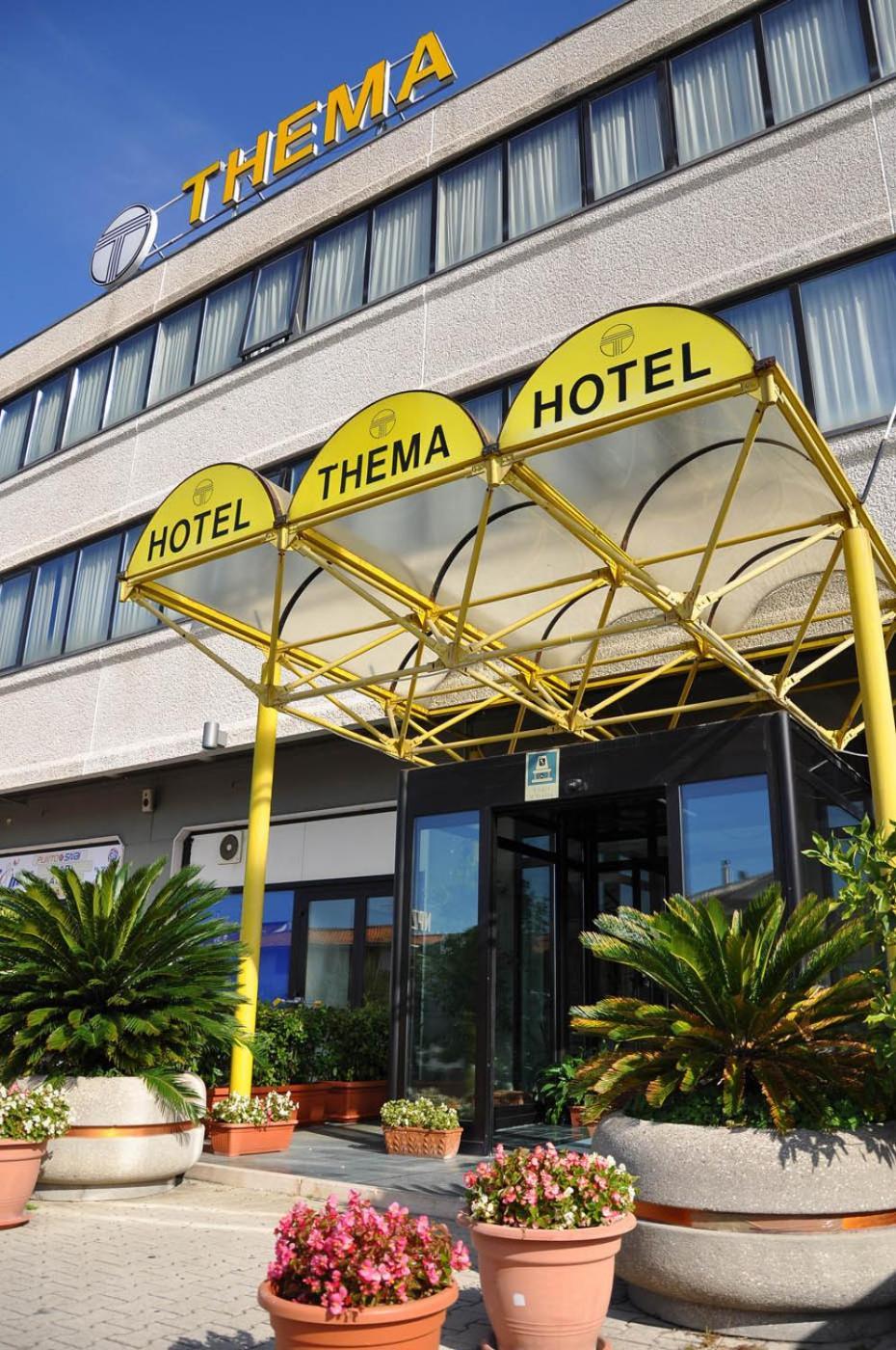 Hotel Thema Рокка-Сан-Джованні Екстер'єр фото
